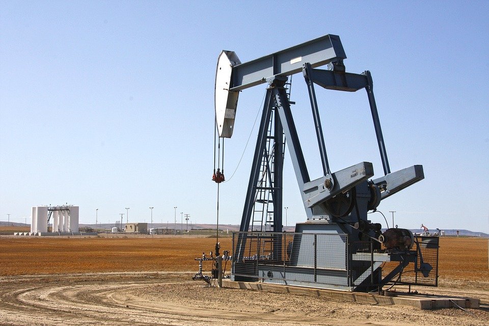 Oil, Financial Support, Sasketchewan, Prairie